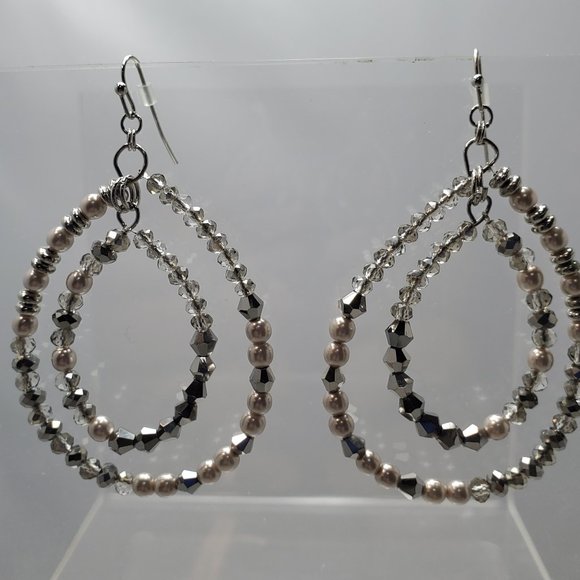 BIJOU DRIVE Navaho pearl double hoop silver fish hook earring - Picture 4 of 5